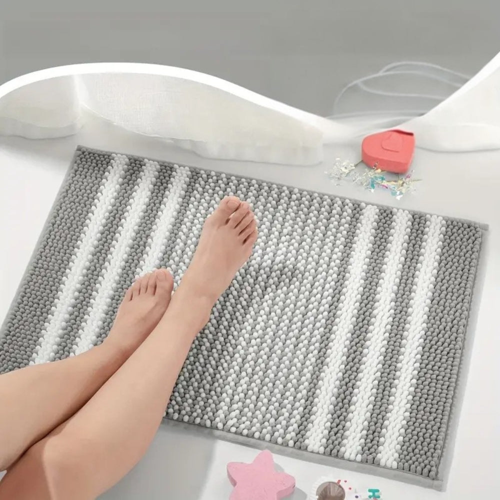 Chenille Bath Mat | Non-Slip Bathroom Rug with Quick-Dry Technology | Ultra Absorbent Design for Comfort and Safety 4