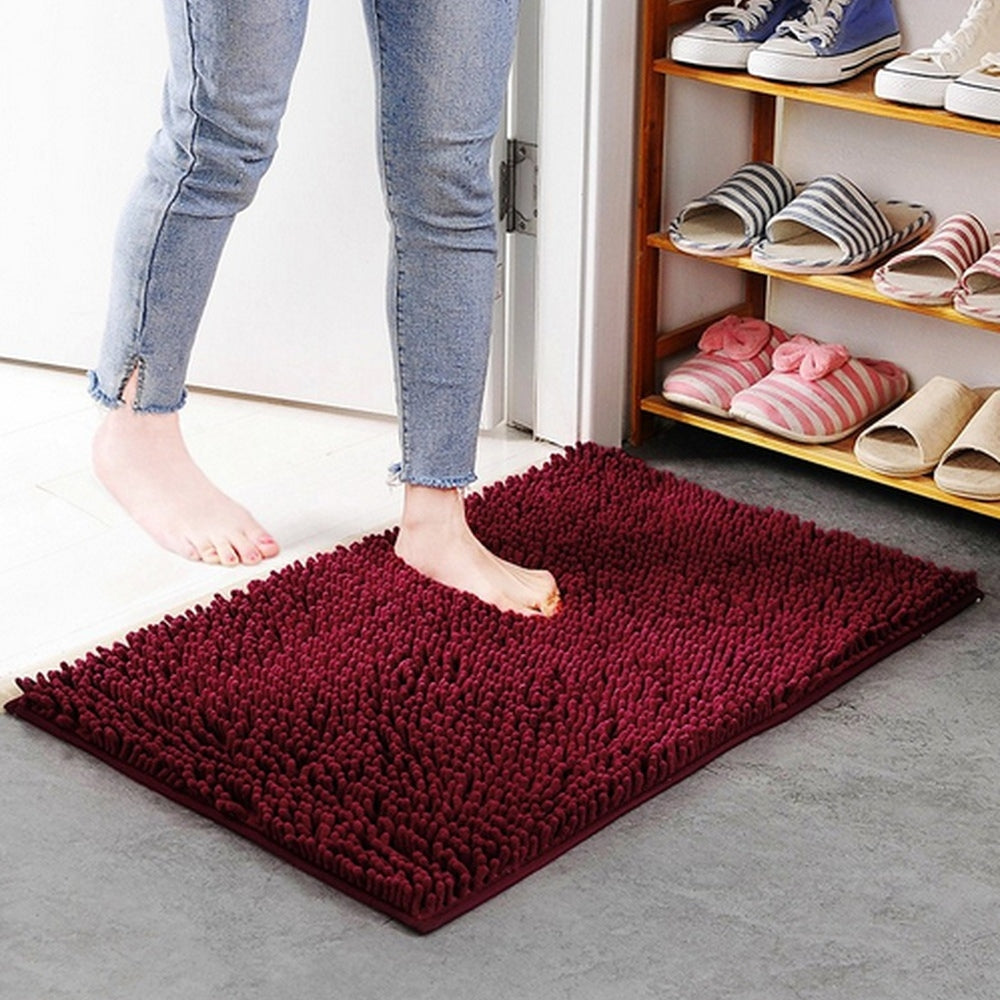 Luxurious Chenille Bath Mat | Ultra-Absorbent Non-Slip Design for Comfort and Safety 5