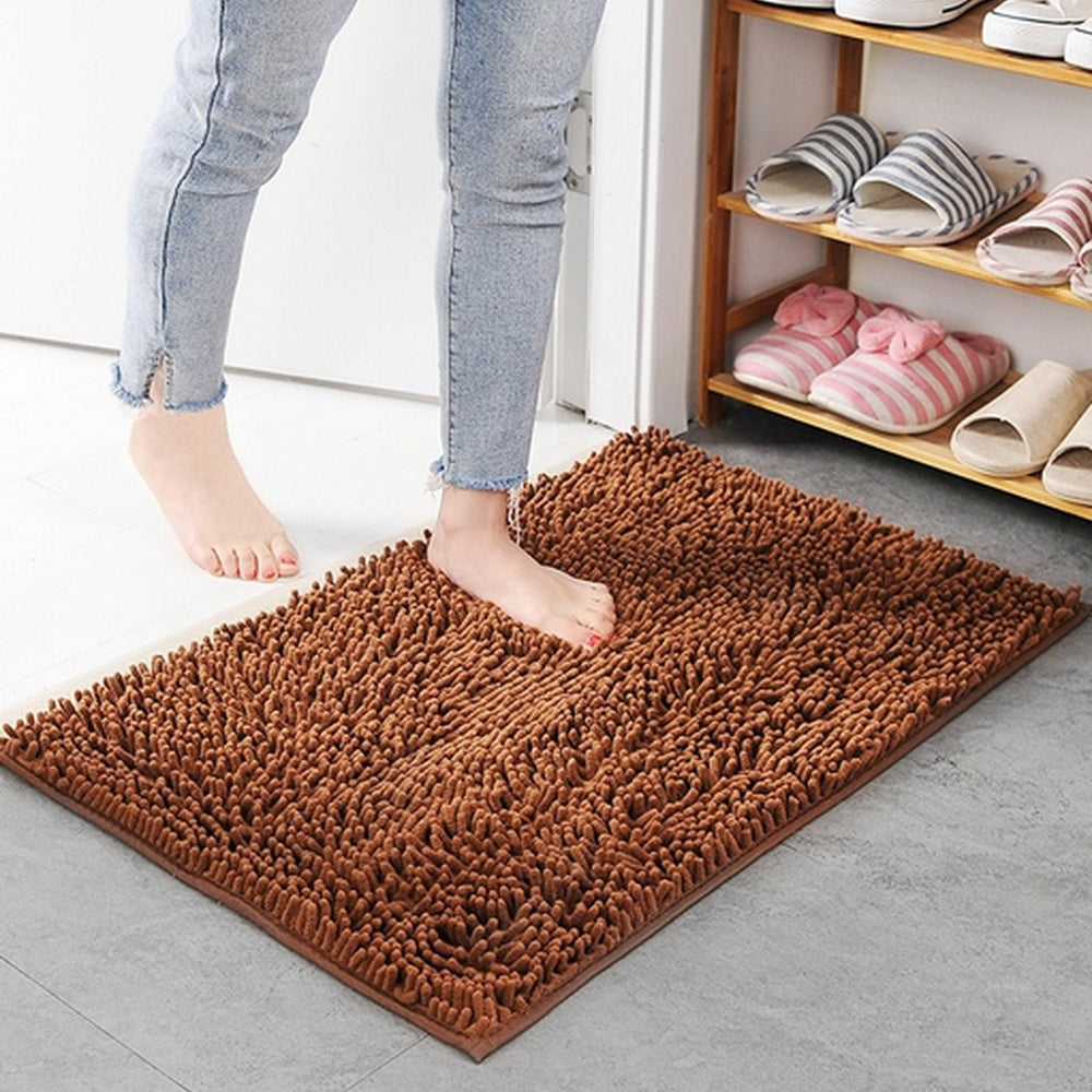 Luxurious Chenille Bath Mat | Ultra-Absorbent Non-Slip Design for Comfort and Safety 7