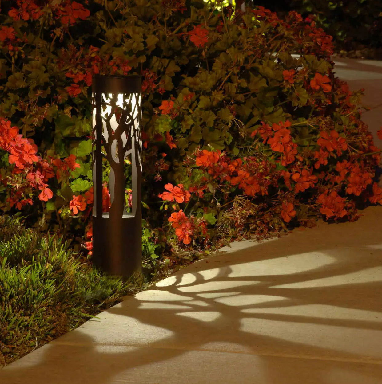 Elegant Solar Pathway Lights Outdoor with Automatic Dusk-to-Dawn Operation | Weather-Resistant Bronze Design for Safe Garden Illumination 1
