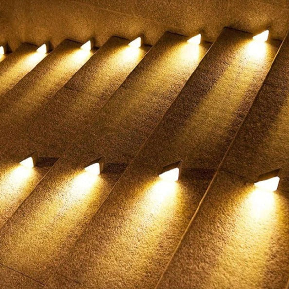 Outdoor Solar LED Step Lights | Triangular Design with Automatic Light Control | Ideal for Pathways and Stairs 9