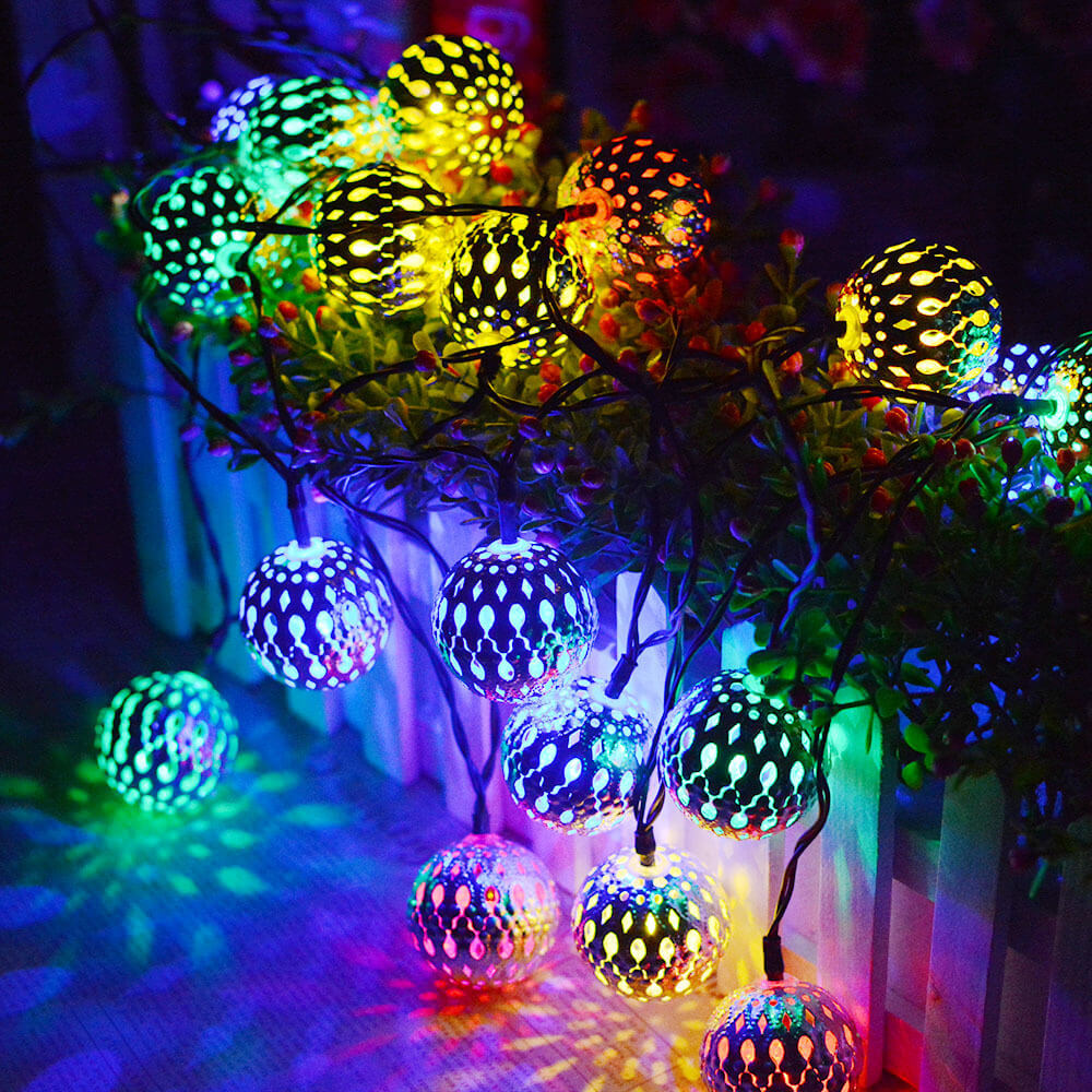 Garden Glow | Solar String Lights with Patterned Lanterns for Enchanting Outdoor Ambiance 10