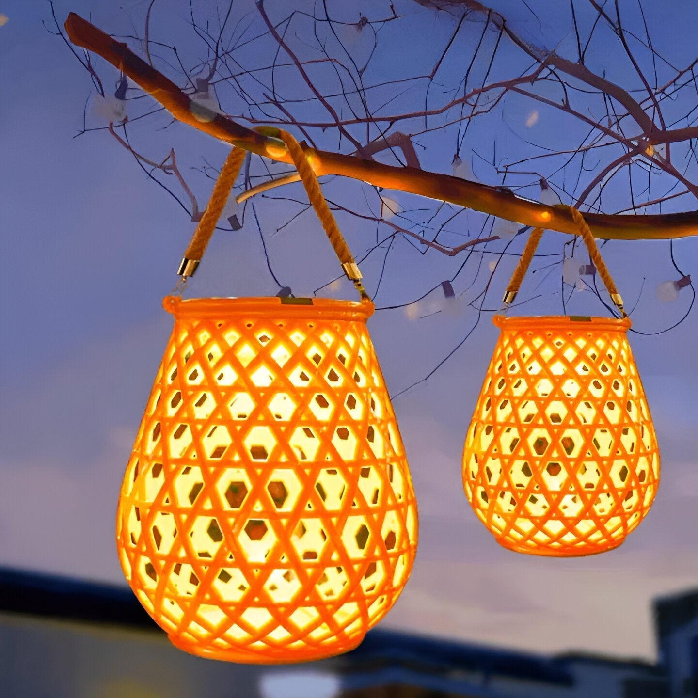 Elegant Solar Outdoor Lantern Light with Woven Pattern Shade for Ambient Lighting 9